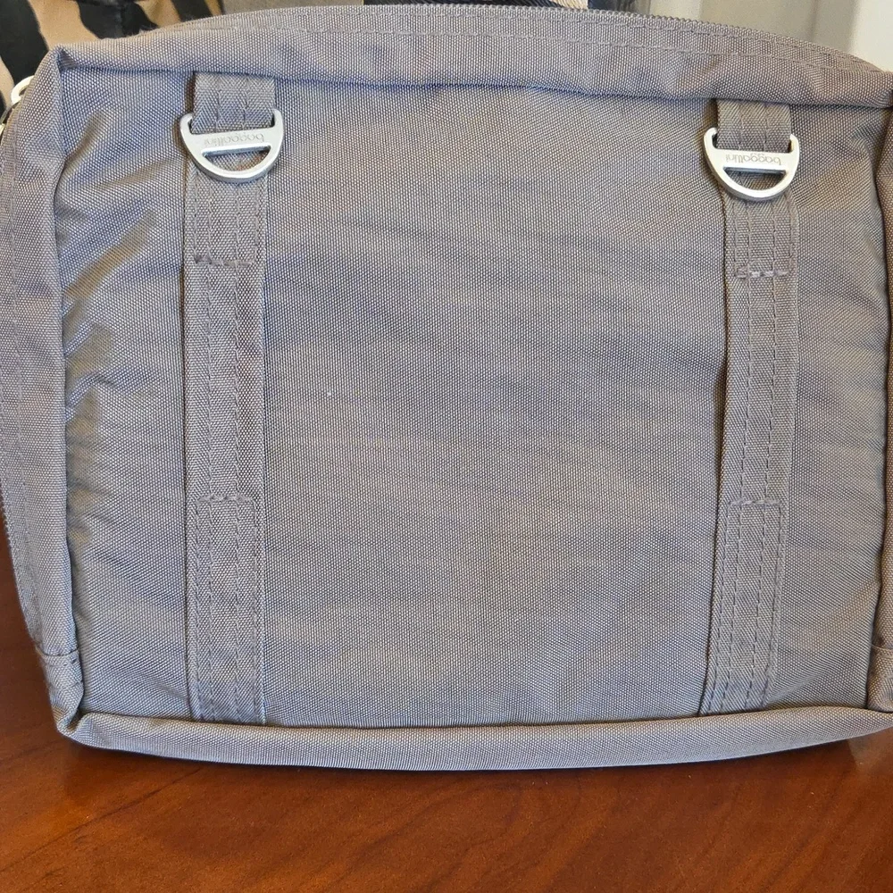 Baggallini Taupe Traveler Bag